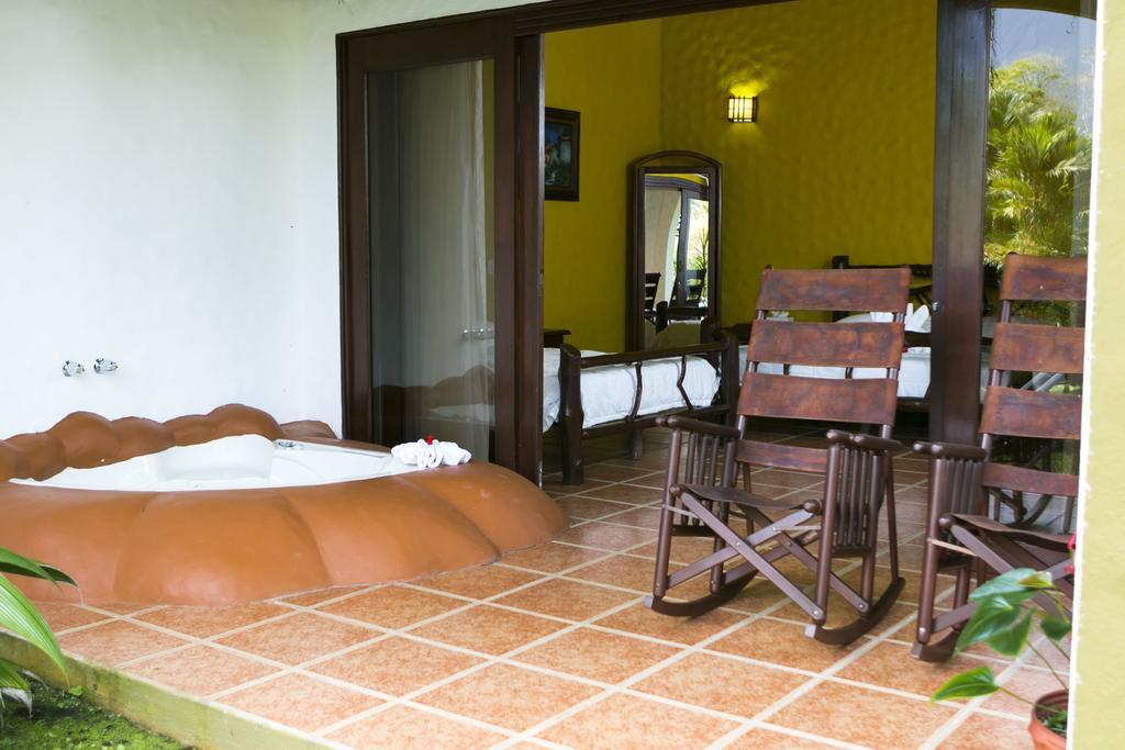 Mountain Paradise Lodge *