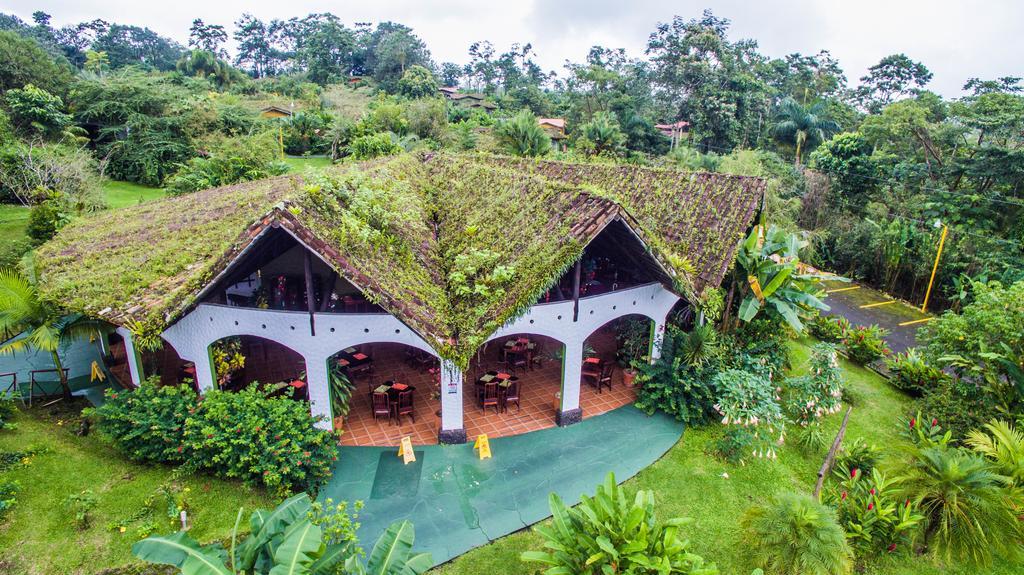 Mountain Paradise Lodge *